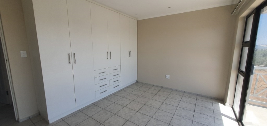 To Let 4 Bedroom Property for Rent in Fountains Estate Eastern Cape
